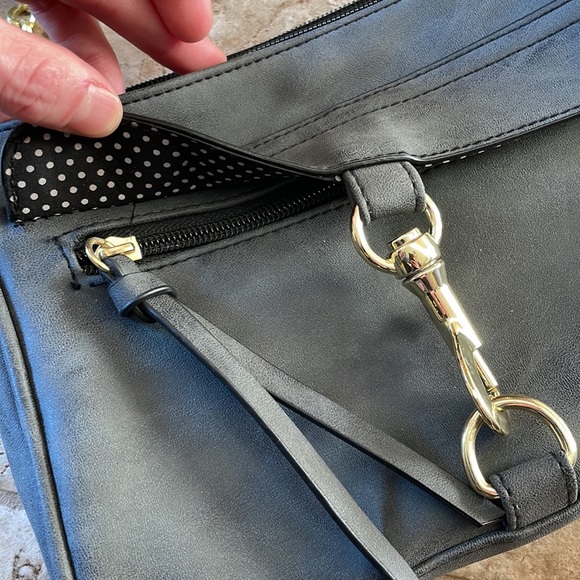 New Gray Purse - Picture 3 of 5